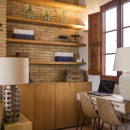 Sueca Apartment With Terrace Ruzafa Mid-Term バレンシア エクステリア 写真