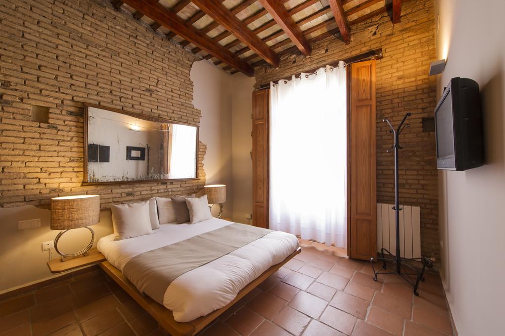 Sueca Apartment With Terrace Ruzafa Mid-Term バレンシア エクステリア 写真