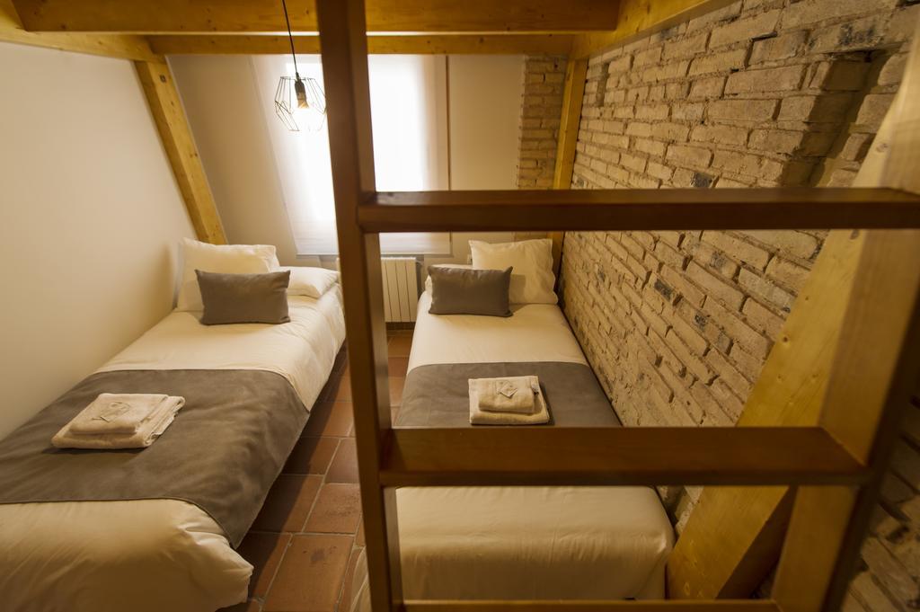 Sueca Apartment With Terrace Ruzafa Mid-Term バレンシア エクステリア 写真